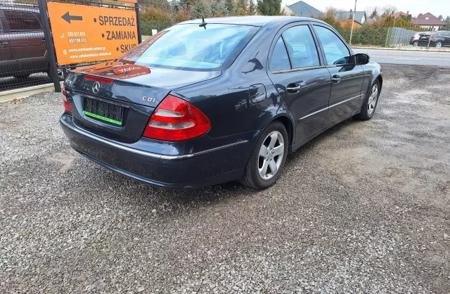 MERCEDES-BENZ Klasa E E 270 CDI (177 KM)
