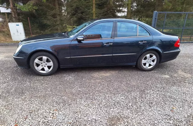 MERCEDES-BENZ Klasa E E 270 CDI (177 KM)