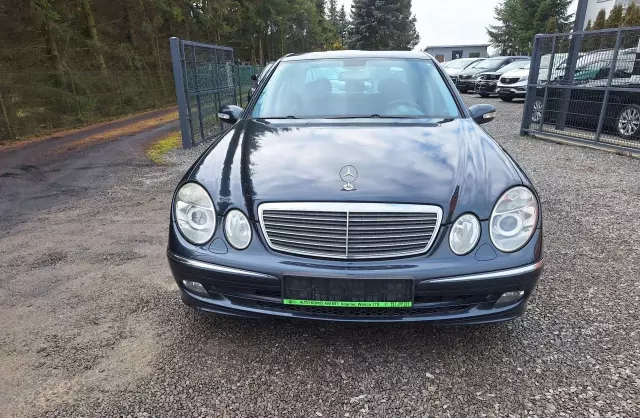 MERCEDES-BENZ Klasa E E 270 CDI (177 KM)