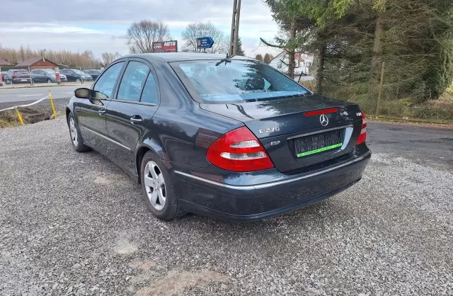 MERCEDES-BENZ Klasa E E 270 CDI (177 KM)
