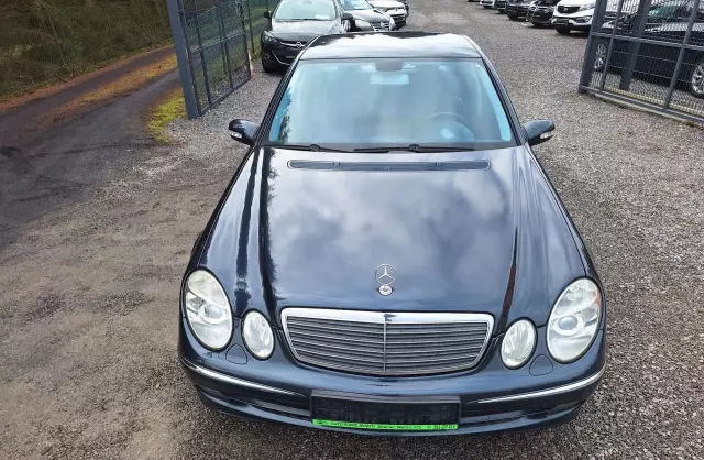 MERCEDES-BENZ Klasa E E 270 CDI (177 KM)