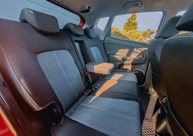 KIA Venga 1.4 CRDi M