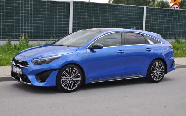 KIA ProCeed 1.5 T-GDI GT Line DCT