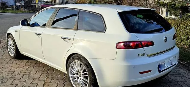 ALFA ROMEO 159 