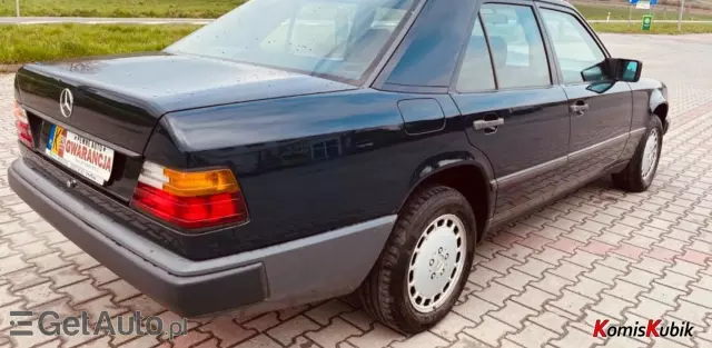 MERCEDES-BENZ W 124 