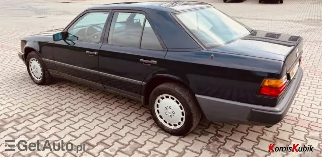 MERCEDES-BENZ W 124 
