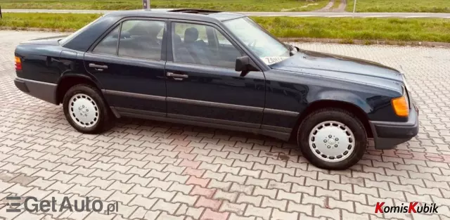 MERCEDES-BENZ W 124 