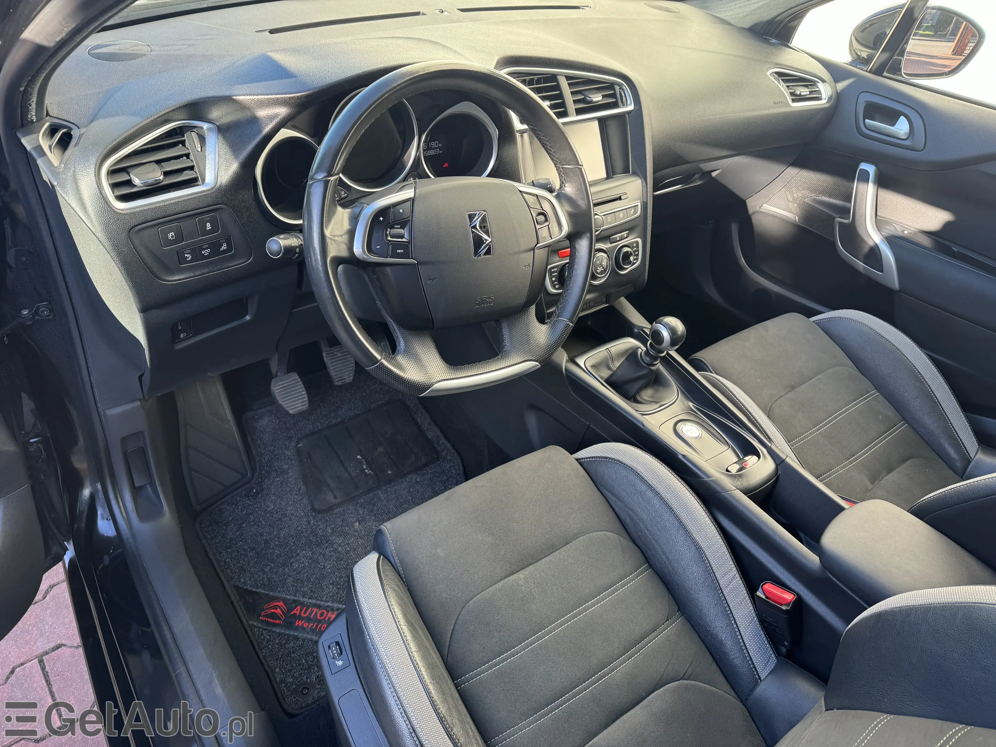 DS. AUTOMOBILES DS4 BE Chic EAT