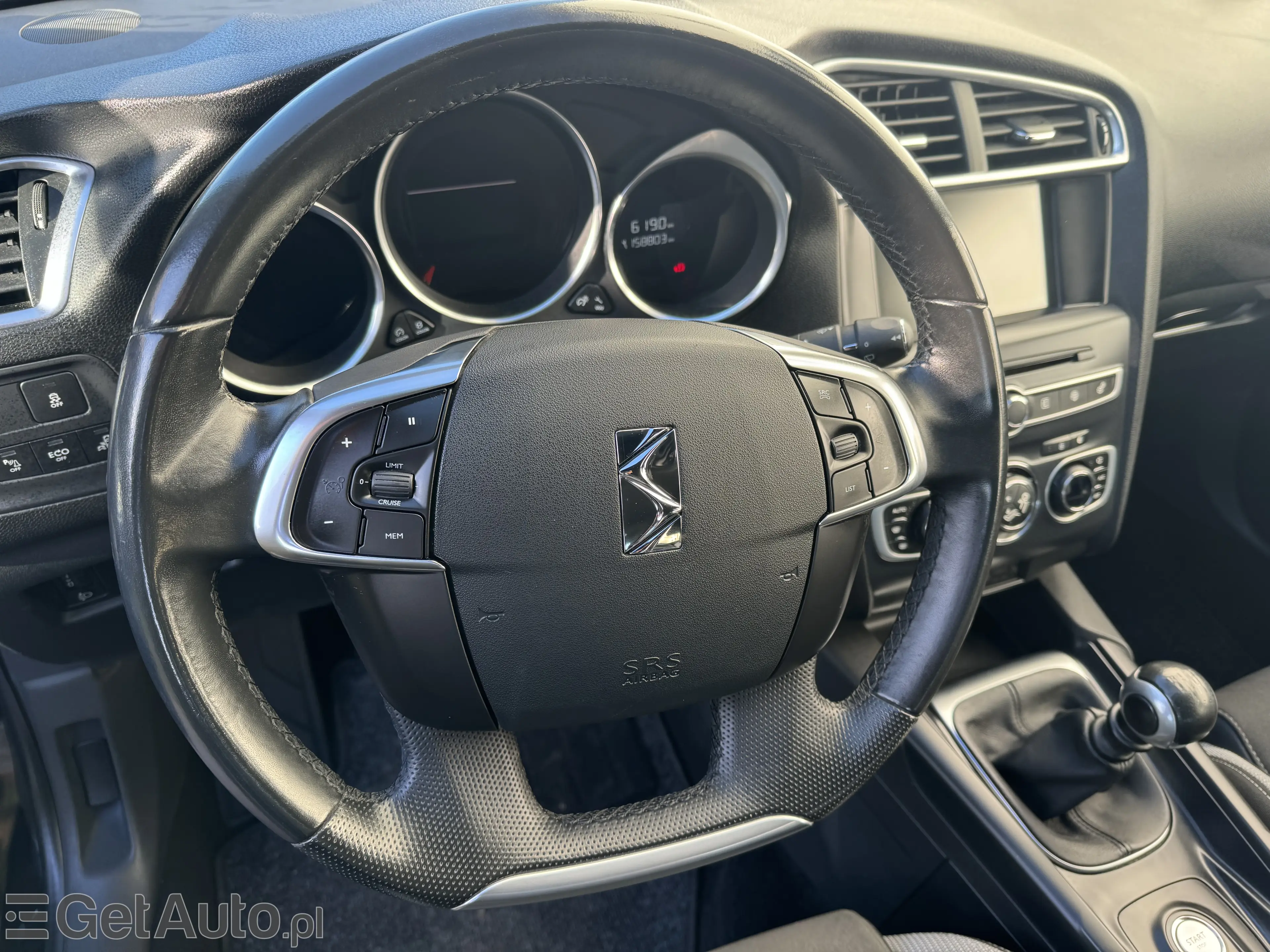 DS. AUTOMOBILES DS4 BE Chic EAT