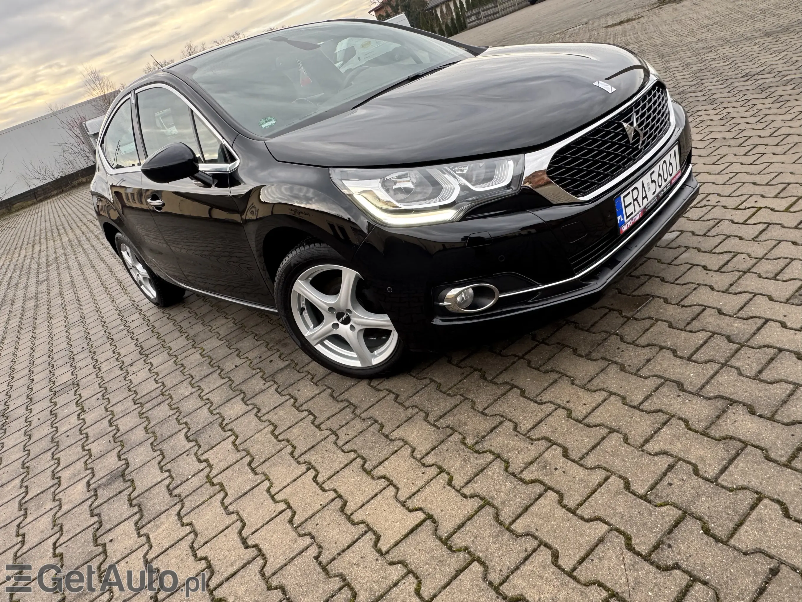 DS. AUTOMOBILES DS4 BE Chic EAT