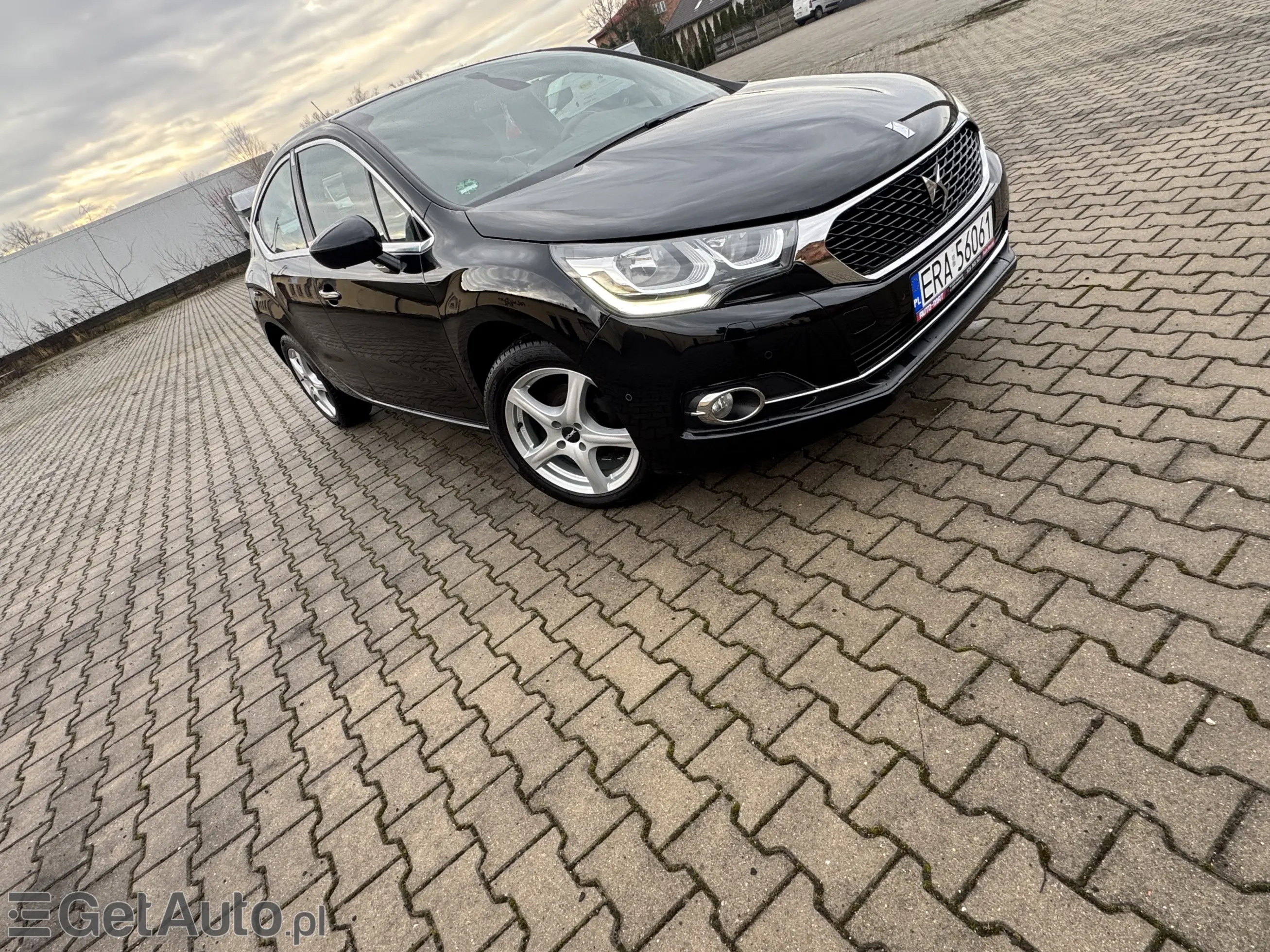 DS. AUTOMOBILES DS4 BE Chic EAT