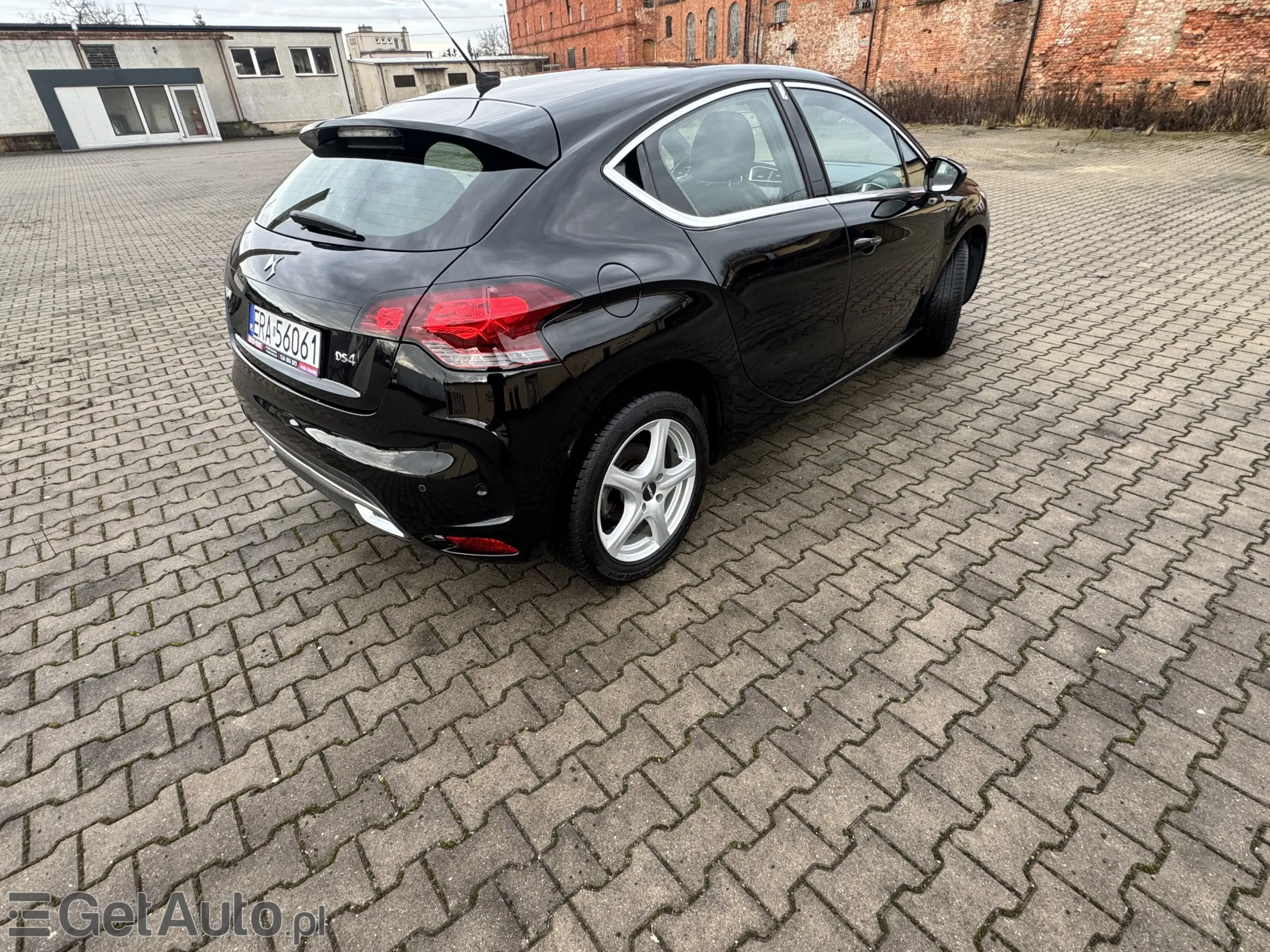 DS. AUTOMOBILES DS4 BE Chic EAT