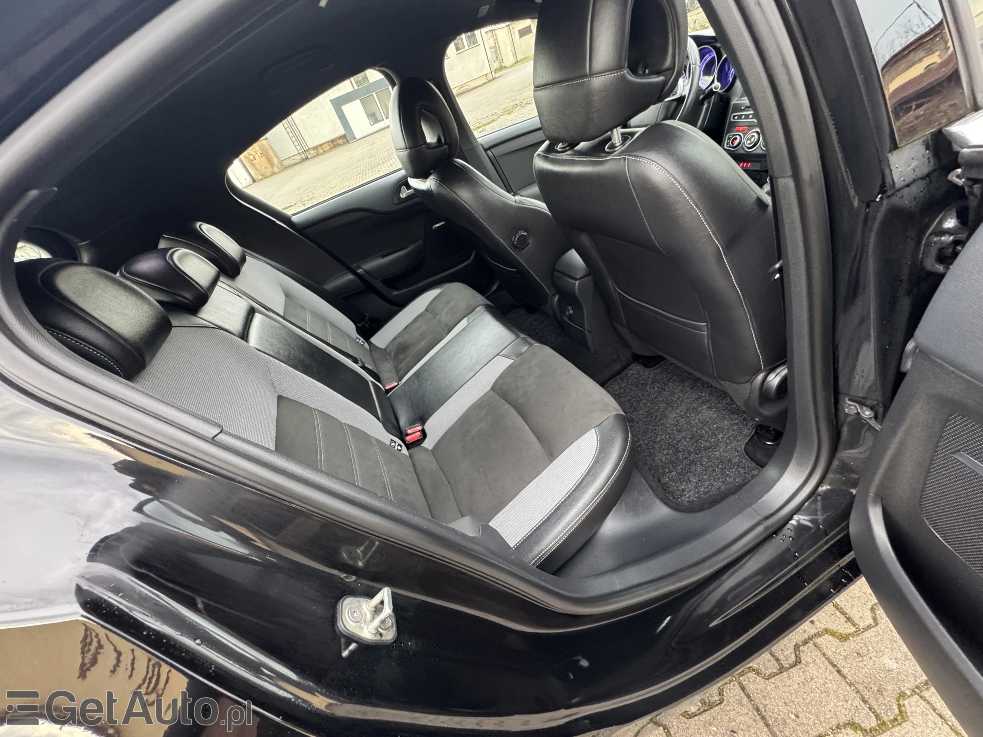 DS. AUTOMOBILES DS4 BE Chic EAT