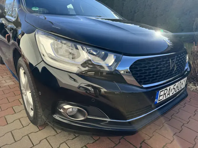 DS. AUTOMOBILES DS4 BE Chic EAT