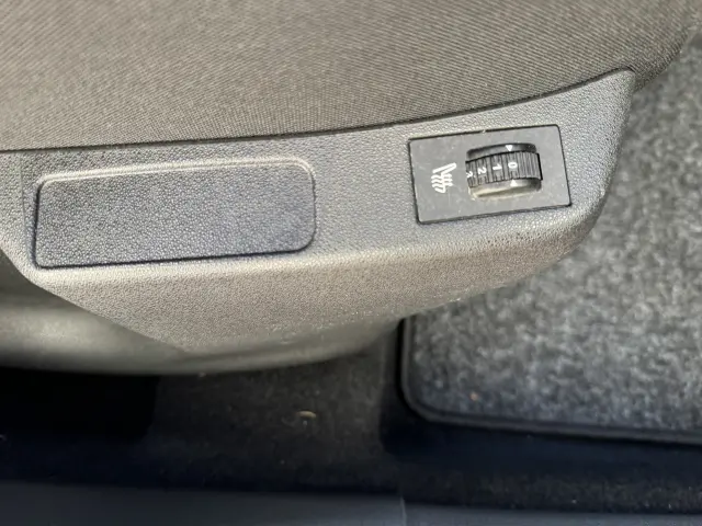 DS. AUTOMOBILES DS4 BE Chic EAT