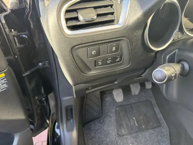 DS. AUTOMOBILES DS4 BE Chic EAT