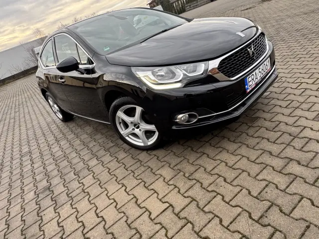 DS. AUTOMOBILES DS4 BE Chic EAT