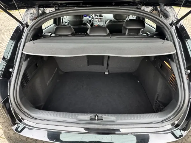 DS. AUTOMOBILES DS4 BE Chic EAT