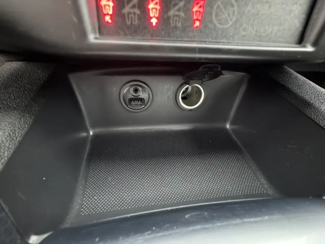 DS. AUTOMOBILES DS4 BE Chic EAT