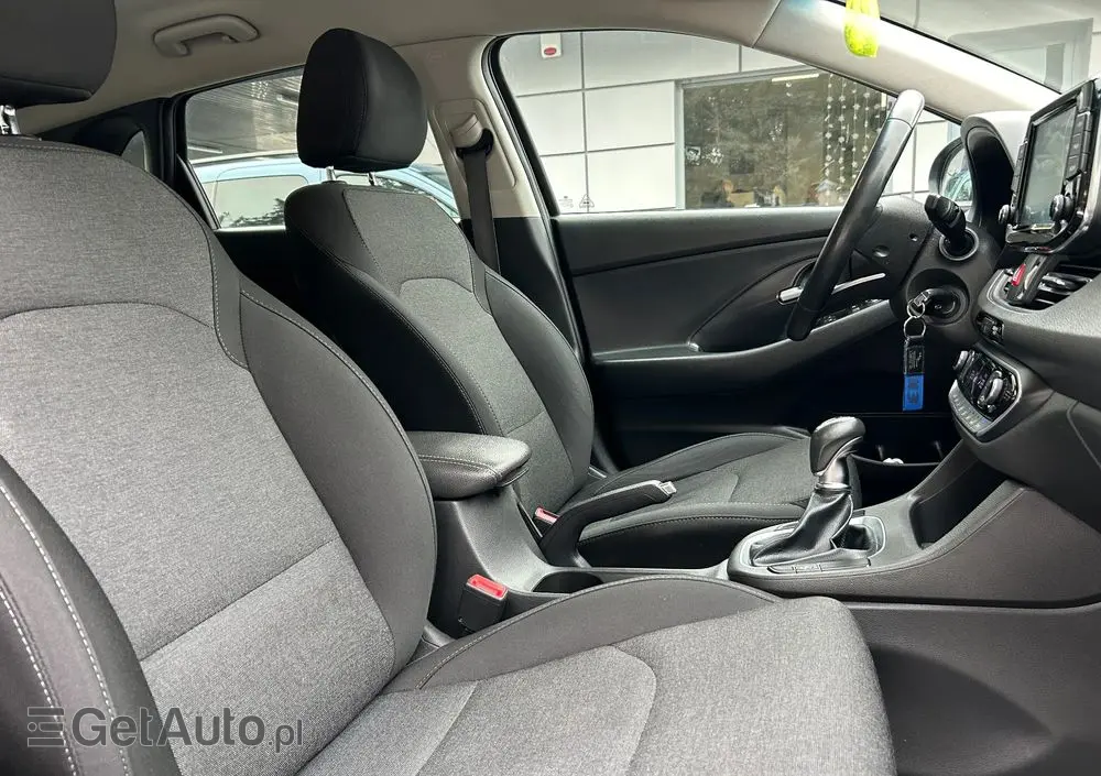 HYUNDAI I30 1.6 D Comfort