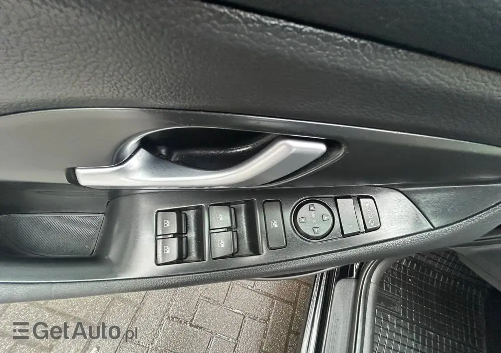 HYUNDAI I30 1.6 D Comfort