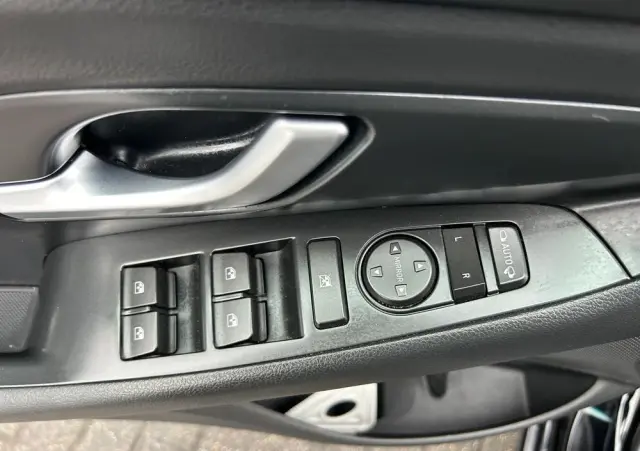 HYUNDAI I30 1.6 D Comfort