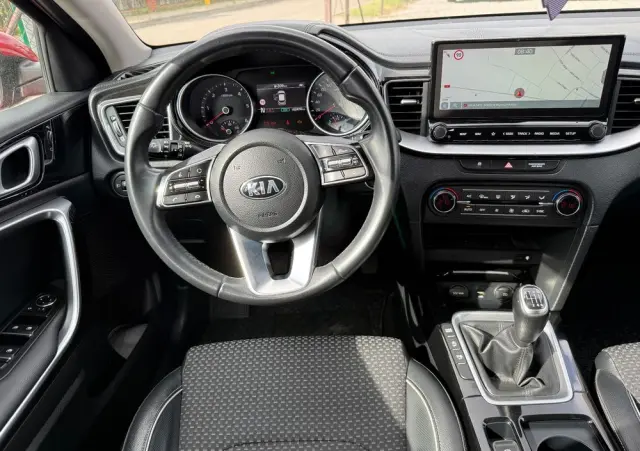 KIA XCeed 1.6 CRDi mHEV Prestige Line