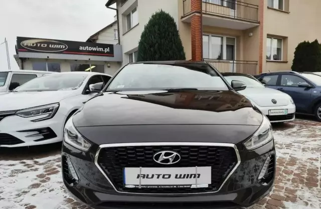 HYUNDAI I30 