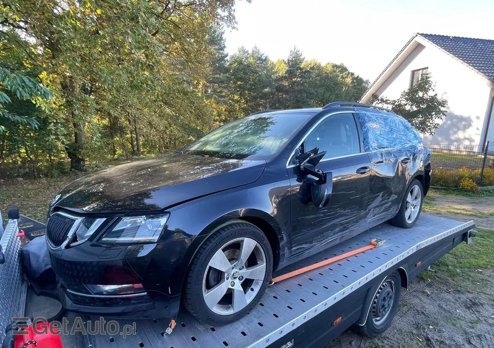 SKODA Octavia 1.4 TSI DSG Drive