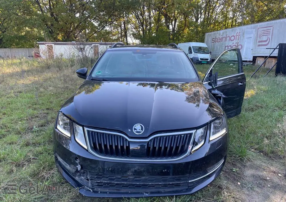 SKODA Octavia 1.4 TSI DSG Drive