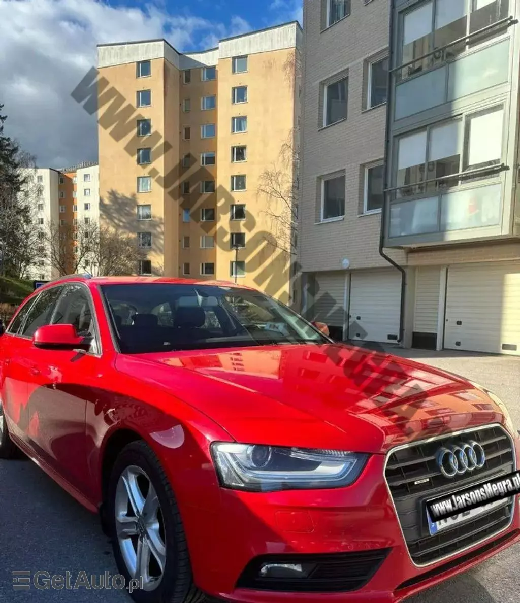 AUDI A4 