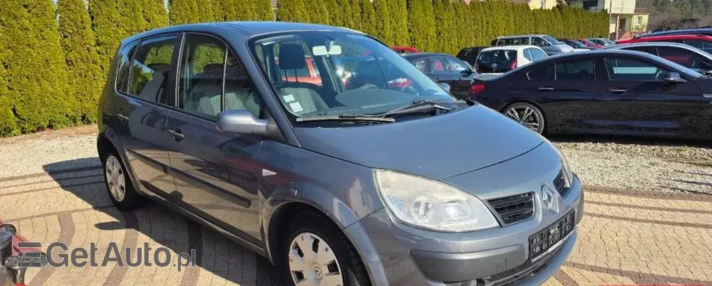 RENAULT Scenic 