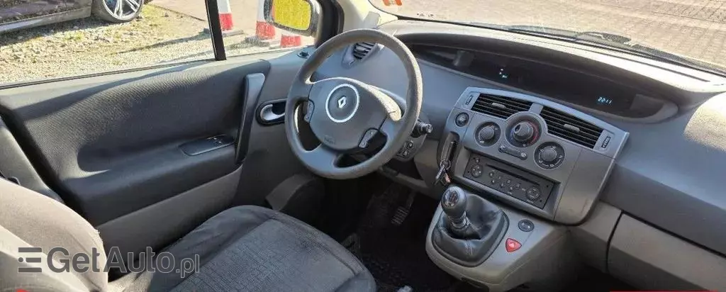 RENAULT Scenic 
