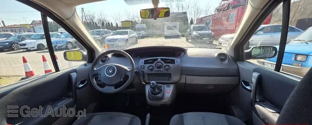 RENAULT Scenic 