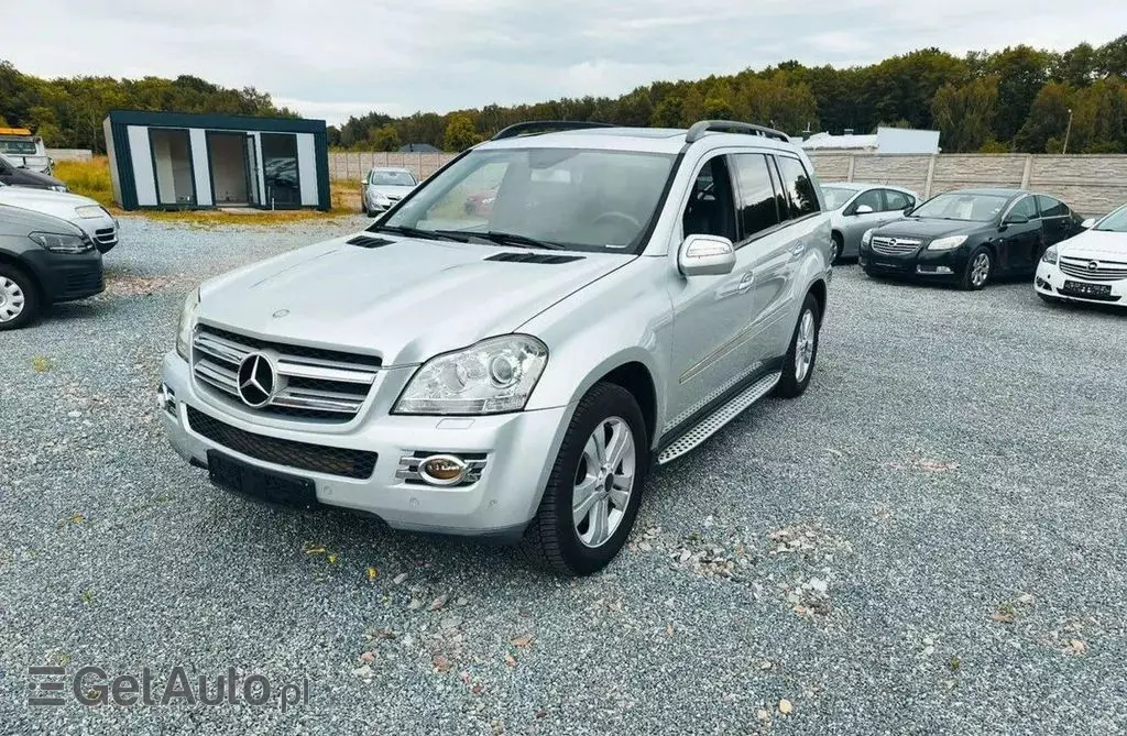 MERCEDES-BENZ GL 