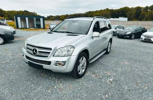 MERCEDES-BENZ GL 