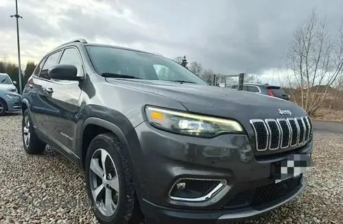 JEEP Cherokee 