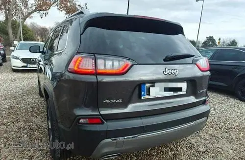 JEEP Cherokee 