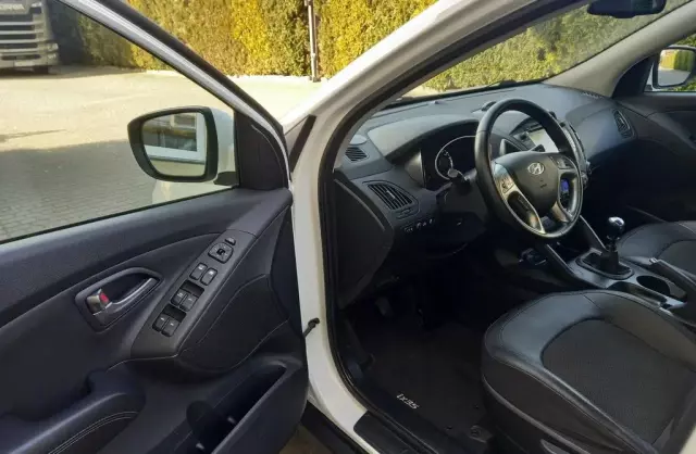 HYUNDAI Ix35 
