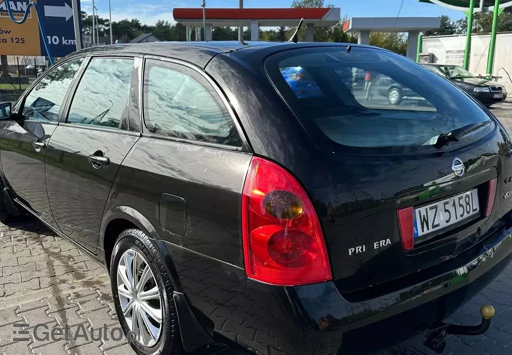NISSAN Primera 