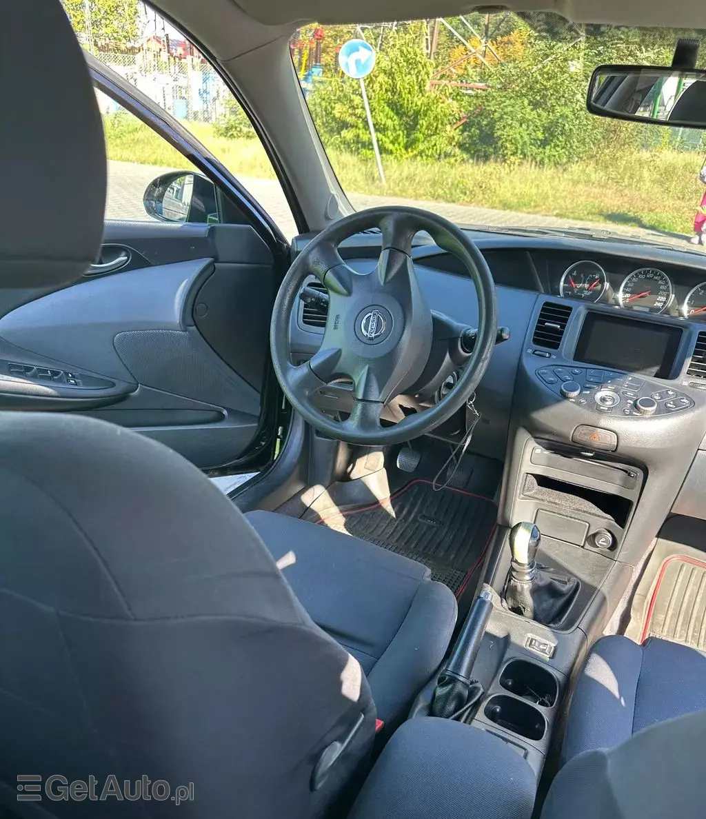 NISSAN Primera 