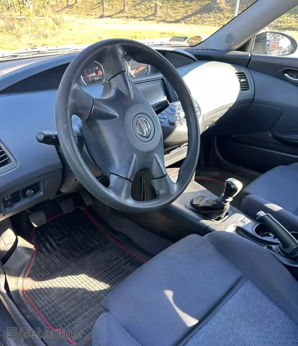 NISSAN Primera 