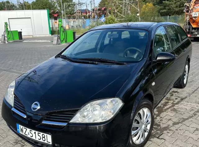 NISSAN Primera 