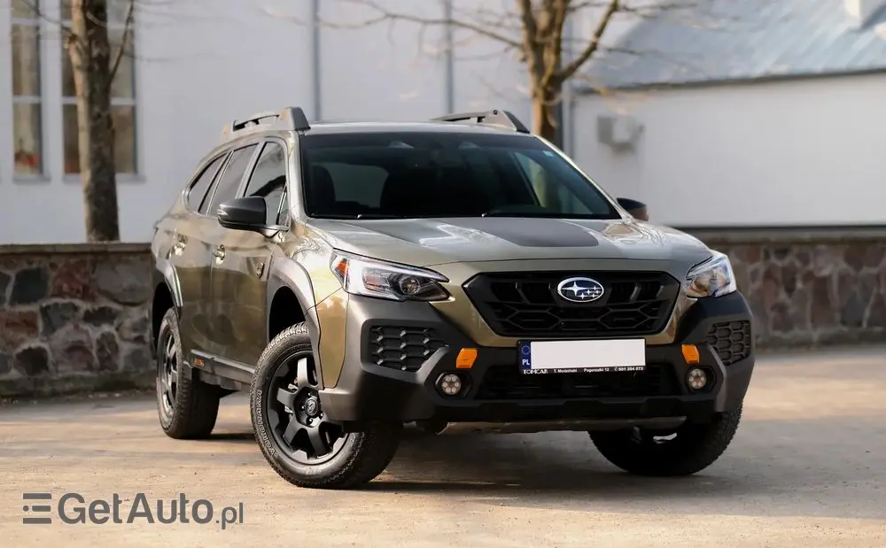 SUBARU Outback 