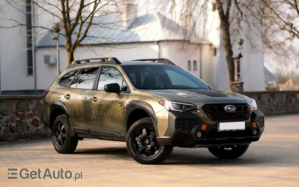 SUBARU Outback 