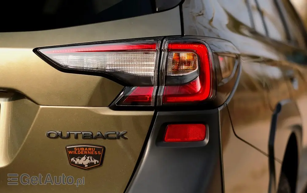 SUBARU Outback 