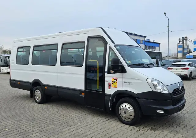 IVECO A50C17 / SPROWADZONE Z FRANCJI / 23 MIEJSCA + STOJACE / EEV 