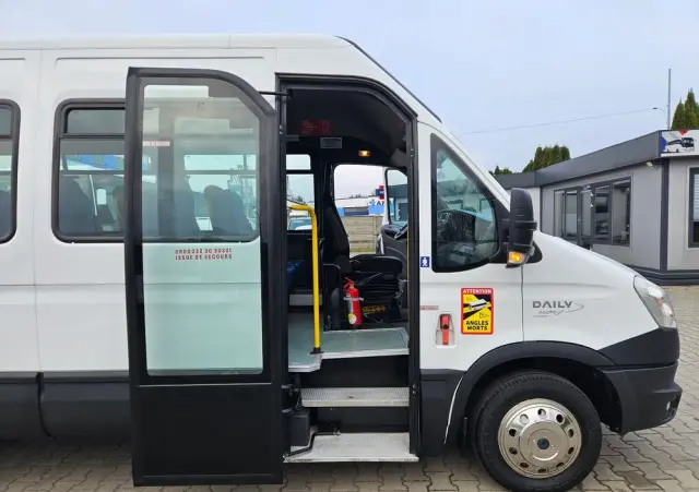 IVECO A50C17 / SPROWADZONE Z FRANCJI / 23 MIEJSCA + STOJACE / EEV 