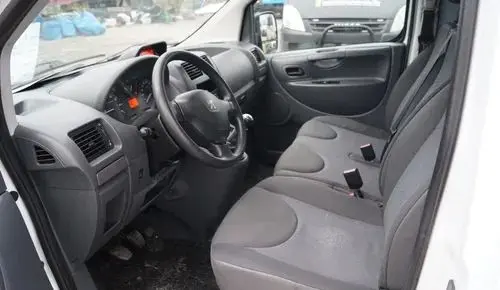 PEUGEOT Expert 