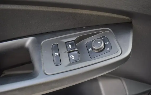 VOLKSWAGEN CADDY MAXI 2.0 TDI 